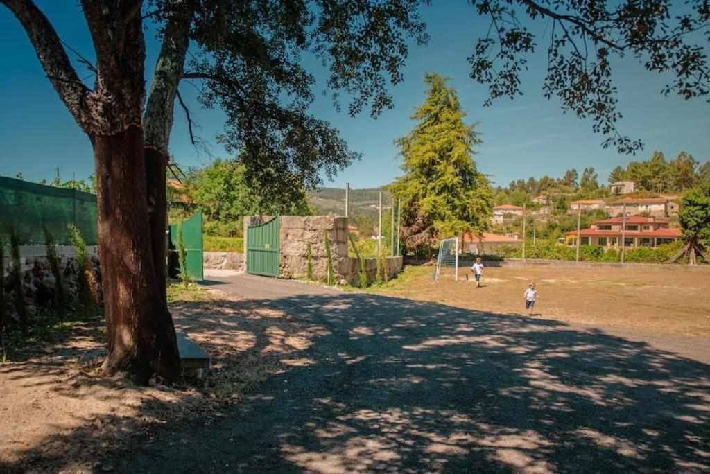 Country house Quinta Vale De Frades *